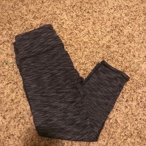 Athleta cropped leggings